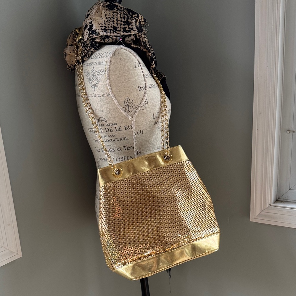 La Regale vintage gold mesh large shoulder crossbody‎ handbag purse EVC